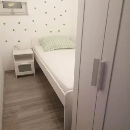 شقة Apartman Dora